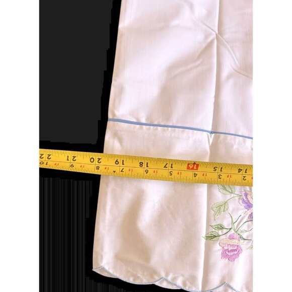 Embroidered Standard Pillowcase Set 2 Fieldcrest Fine Combed Percale New OS - Picture 5 of 11